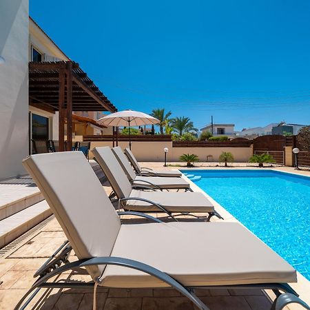 Atlantica 4 Bedroom Villa Near The Beach Protaras Bagian luar foto