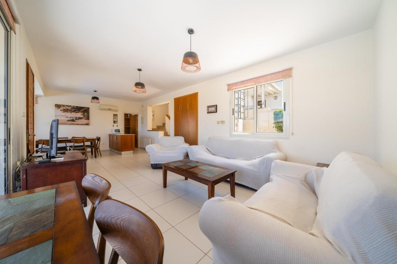 Atlantica 4 Bedroom Villa Near The Beach Protaras Bagian luar foto