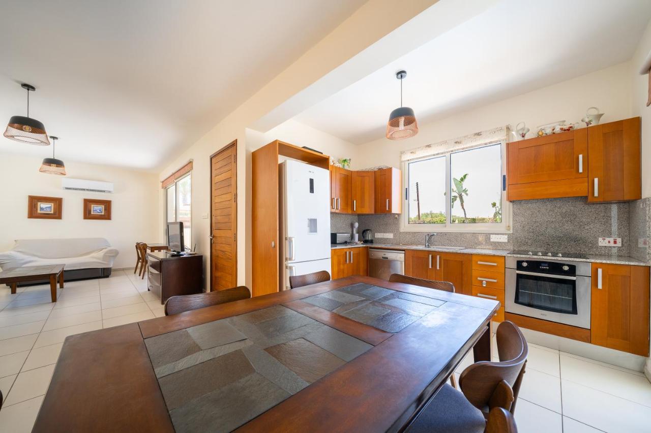 Atlantica 4 Bedroom Villa Near The Beach Protaras Bagian luar foto