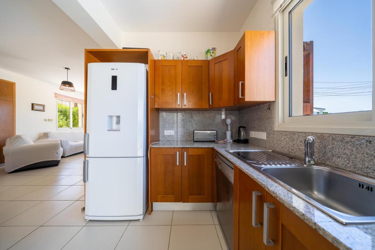 Atlantica 4 Bedroom Villa Near The Beach Protaras Bagian luar foto