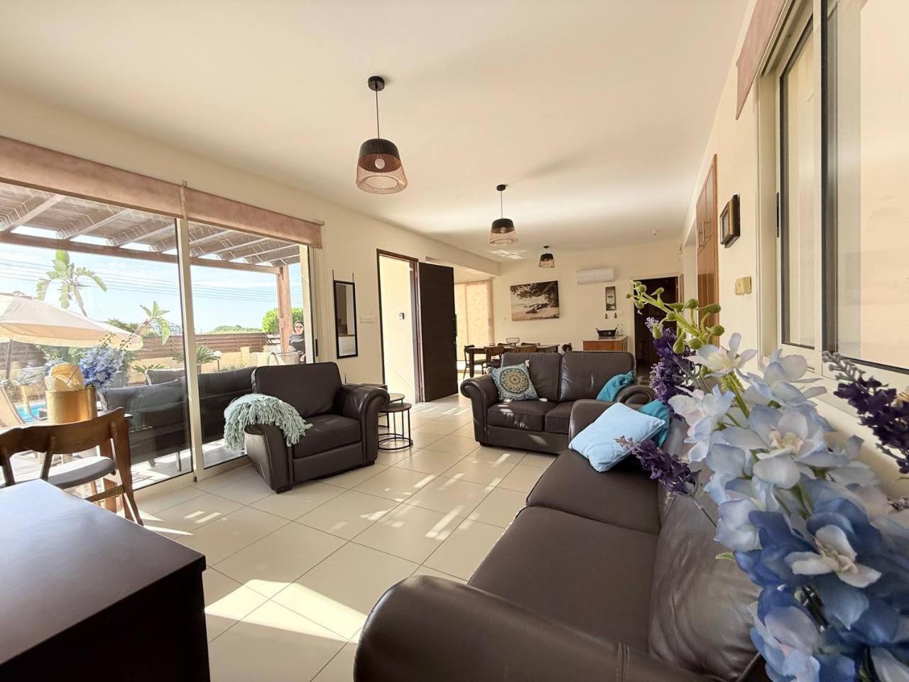 Atlantica 4 Bedroom Villa Near The Beach Protaras Bagian luar foto